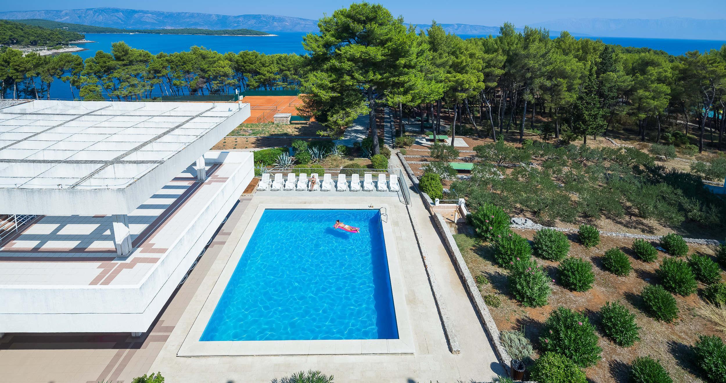 Hvar 3*