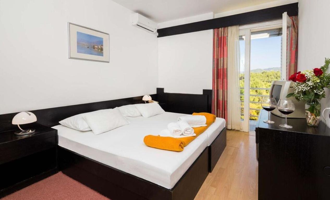 Hvar Hotel