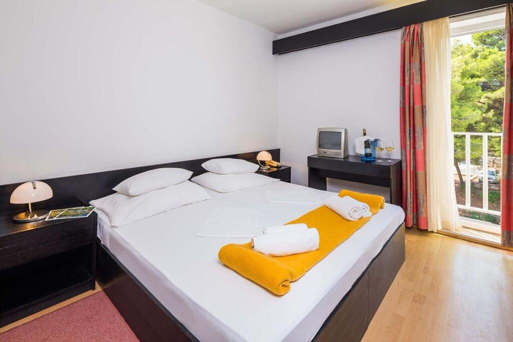 Hotel Hvar 3*