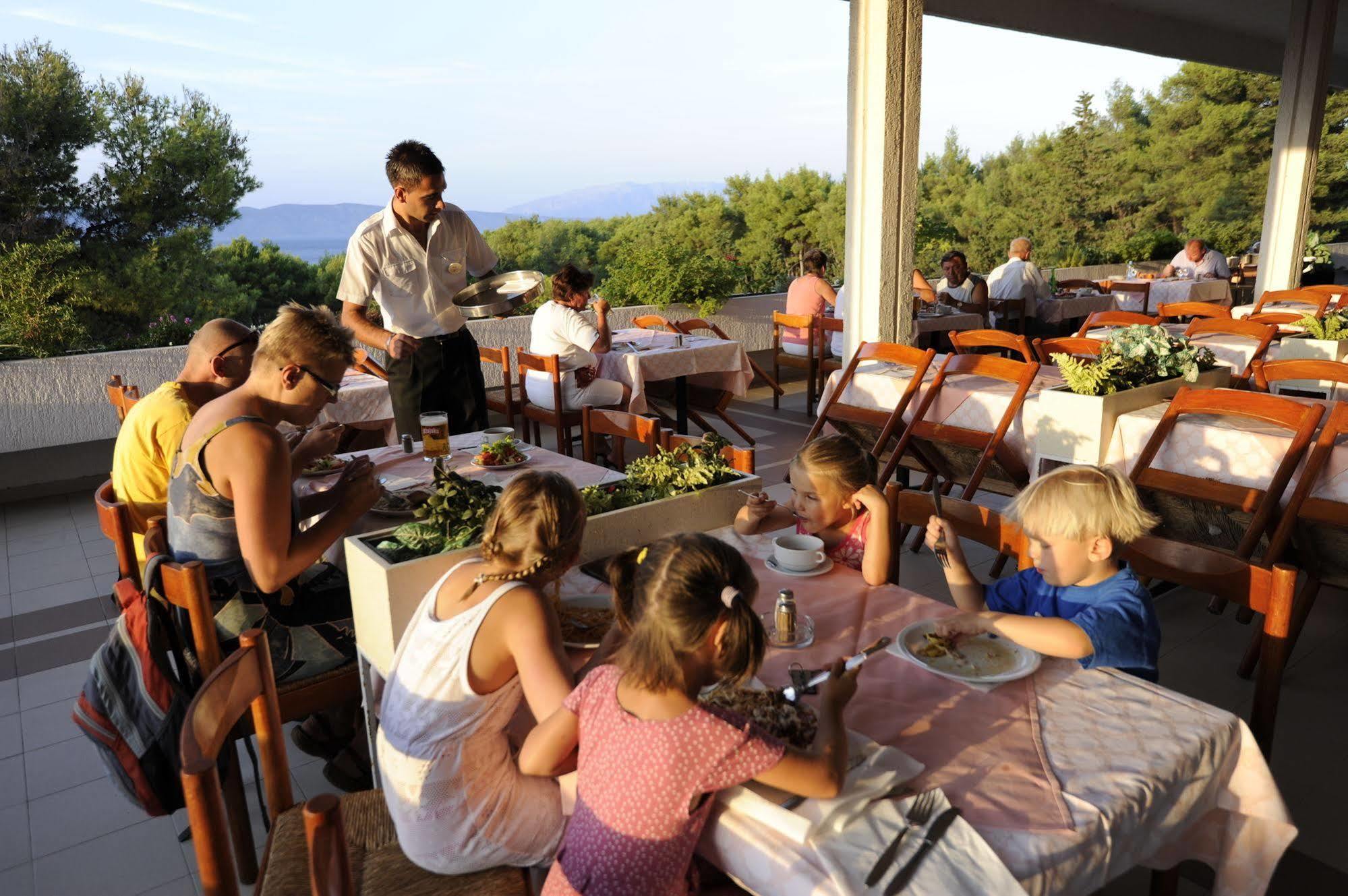 Hvar -